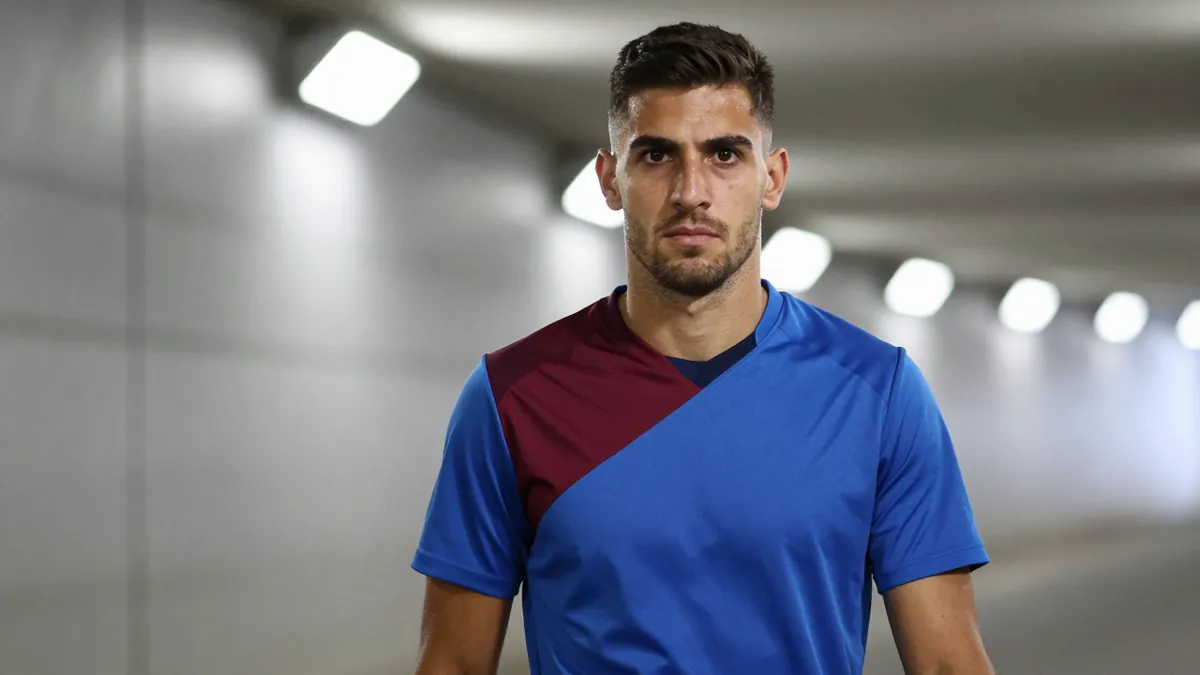 Leeds Submit Offer to Sign San Lorenzo’s Goalkeeper Orlando Gill