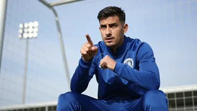 Rubén Darío Insúa is considering changes to San Lorenzo's lineup for Sunday's clásico, with Herrera and De Ritis as...